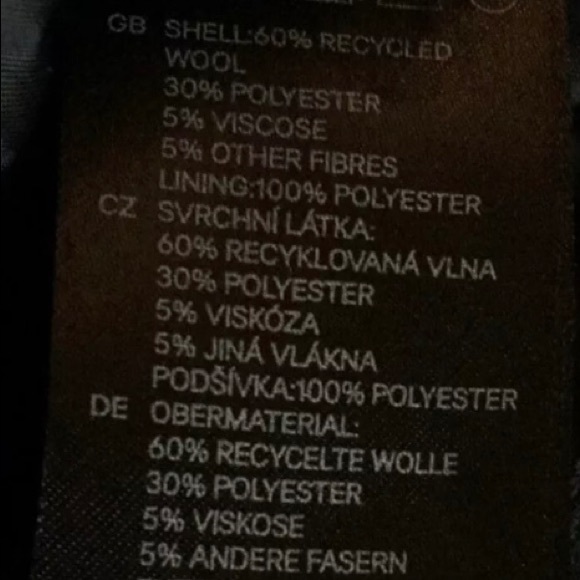 H&M recycled wool black coat/jacket/blazer. Size 4. In great condition. - Picture 3 of 3